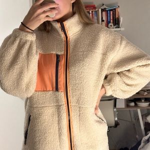 Sherpa zip up